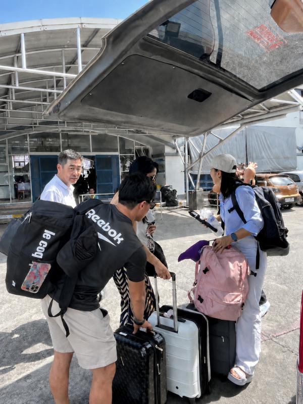 Traveler photo